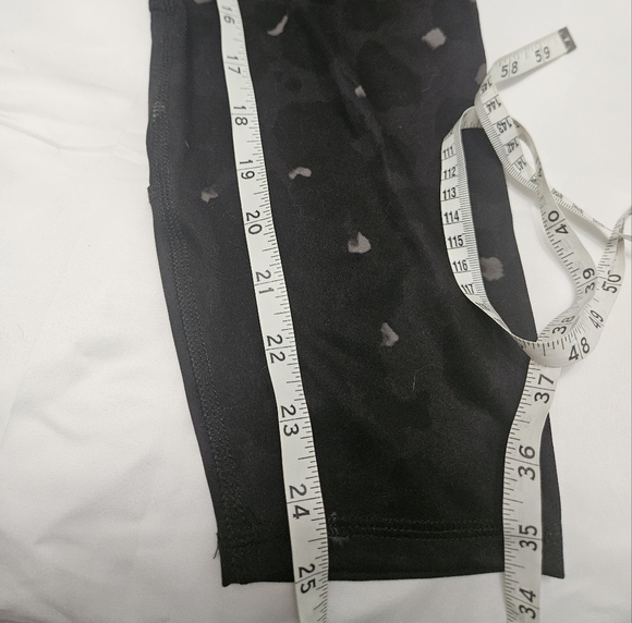 All In Motion Black Animal Print Leggings With Mesh Panels! - Picture 8 of 8
